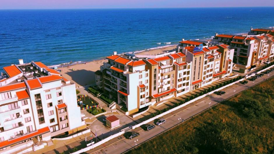 Хотели Комплекс Обзор Бийч Резорт