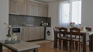 Бяла Клиф Форест В08 апартамент кухня