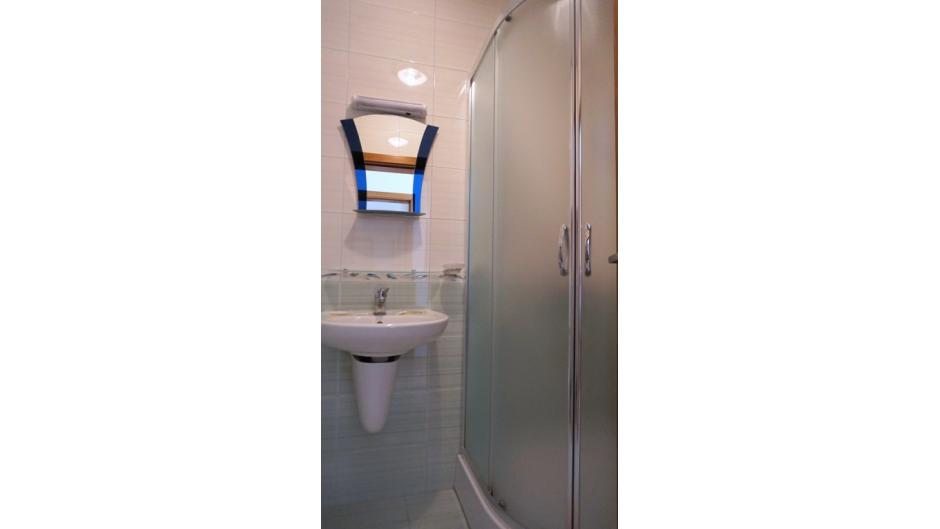 Shower cabin Byala Vista C32