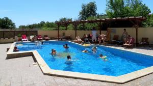 Byala Vista Beach Apartments