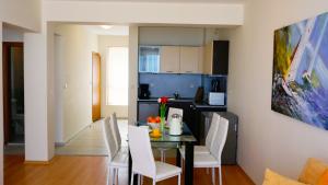 Dining area Byala Vista D13