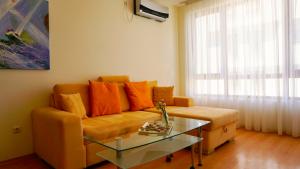 Apartment for rent Byala Vista D13